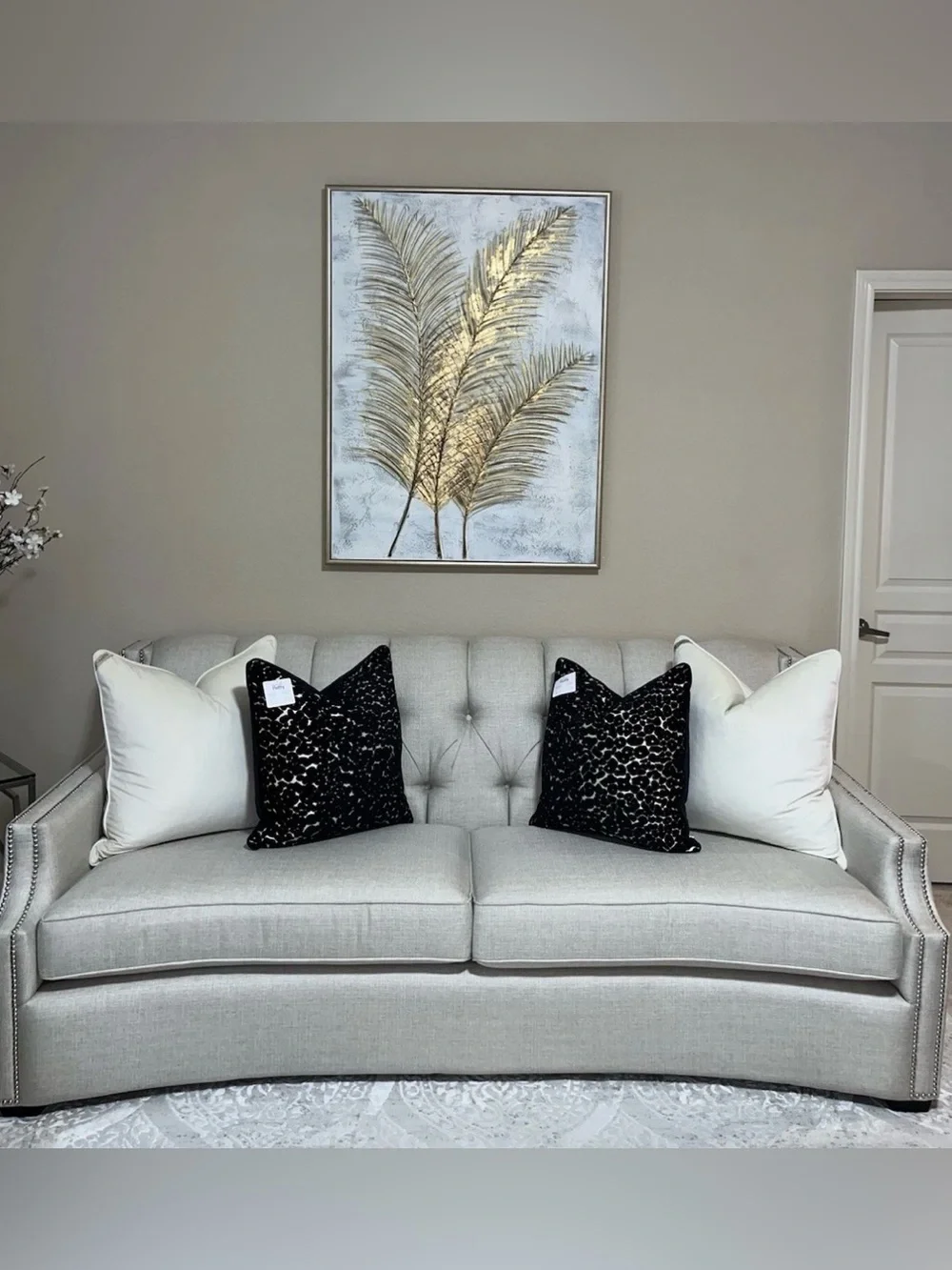 Casa Decor listing pillows